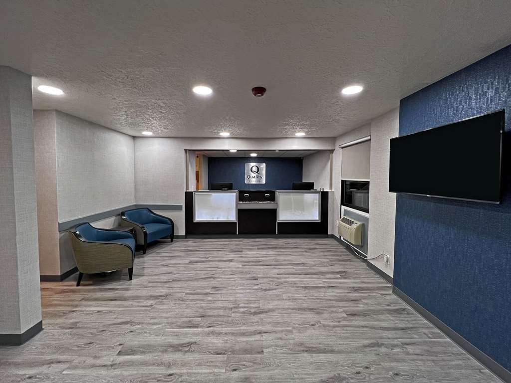 Quality Inn Santa Fe New Mexico 내부 사진